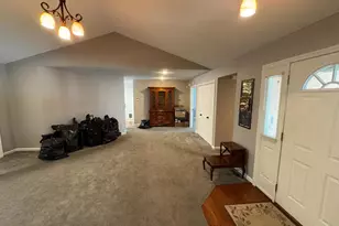 1240 Stephanie Dr, Hamilton, OH 45013 - Photo 6