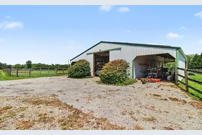 1862 E Fosters Maineville Road, Hamilton Township, OH 45152 - Photo 28
