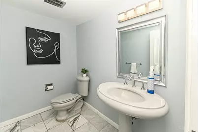 854 Rue De La Paix #B1, Cincinnati, OH 45220 - Photo 18