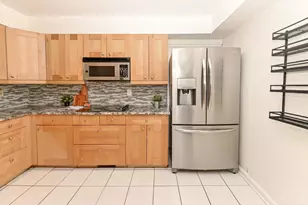 854 Rue De La Paix, Cincinnati, OH 45220 - Photo 16