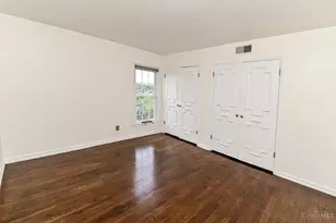 854 Rue De La Paix, Cincinnati, OH 45220 - Photo 22