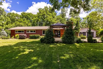 1001 Cedar Drive, Oxford, OH 45056 - Photo 1