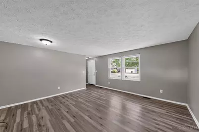9845 Loralinda Drive, Colerain Township, OH 45251 - Photo 10