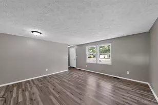 9845 Loralinda Dr, Colerain Township, OH 45251 - Photo 10