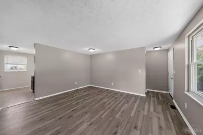 9845 Loralinda Drive, Colerain Township, OH 45251 - Photo 8