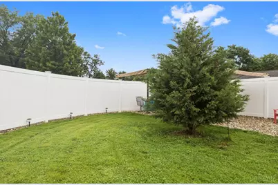 321 Pleasant, Pike Township, OH 45154 - Photo 10