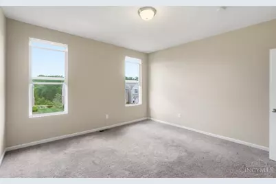 924 Valleywatch Drive, Springfield Township, OH 45231 - Photo 18