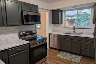 1127 W North Bend Dr, Cincinnati, OH 45224 - Photo 8