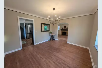 1127 W North Bend Dr, Cincinnati, OH 45224 - Photo 4