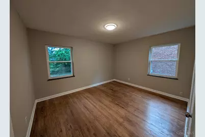1127 W North Bend Dr, Cincinnati, OH 45224 - Photo 10