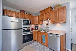 521 Denmark Dr, Union Township, OH 45244 - Photo 12