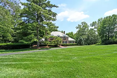 101 Linden Drive, Wyoming, OH 45215 - Photo 6
