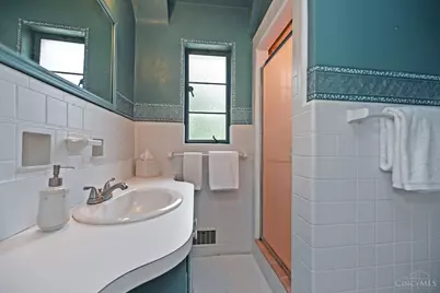 101 Linden Drive, Wyoming, OH 45215 - Photo 48