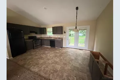 74 E Main Street, Miami Township, OH 45001 - Photo 4