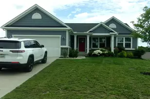 1261 Autumn Ridge Ln, Lebanon, OH 45036 - Photo 1