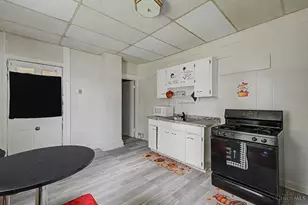 1246 Quebec Rd, Cincinnati, OH 45205 - Photo 14