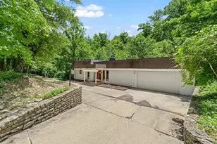 511 W Galbraith Rd, Cincinnati, OH 45215 - Photo 2