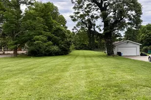 35 Sheffield Rd, Woodlawn, OH 45240 - Photo 2