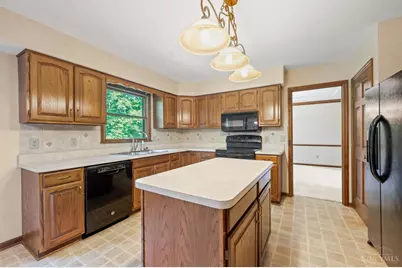 6285 Branch Hill Miamiville Road, Miami Township, OH 45140 - Photo 12