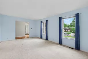 8496 Coran Dr, Anderson Township, OH 45255 - Photo 6
