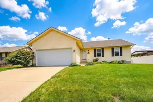 7030 Beagle Ct, Hamilton, OH 45011 - Photo 1