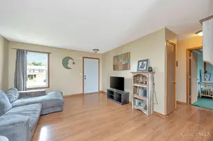 7030 Beagle Ct, Fairfield Township, OH 45011 - Photo 6
