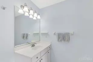 1758 Millbrook Ln, Miami Township, OH 45140 - Photo 38