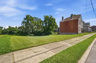 1610 Brewster Ave, Cincinnati, OH 45207 - Photo 14