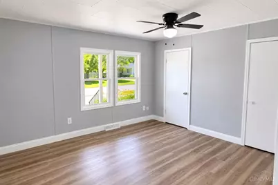 2721 Holman St, Dayton, OH 45439 - Photo 4