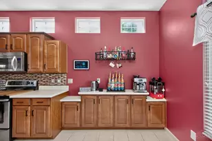 8049 Bridge Point Dr, Green Township, OH 45248 - Photo 16