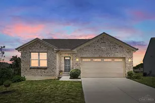 2160 Pumpkin Ridge Ct, Hamilton, OH 45013 - Photo 2