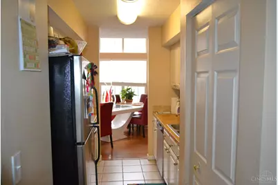 10555 Montgomery Road #77, Montgomery, OH 45242 - Photo 6