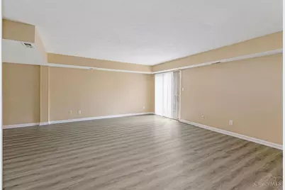 10555 Montgomery Road #77, Montgomery, OH 45242 - Photo 12