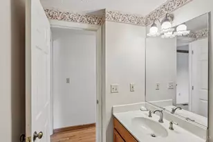 8125 Woodward Dr, West Chester, OH 45069 - Photo 32