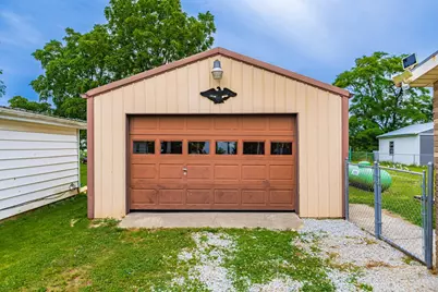 2122 Tri-County Road, Winchester, OH 45697 - Photo 14