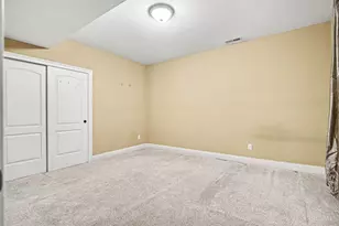 7860 Jolain Dr, Montgomery, OH 45242 - Photo 24
