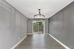 2687 Westwood Northern Blvd, Cincinnati, OH 45211 - Photo 8