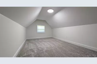 2728 Silverleaf Avenue, Silverton, OH 45212 - Photo 22