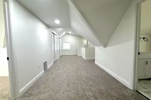2728 Silverleaf Ave, Cincinnati, OH 45212 - Photo 24