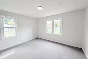 820 Lilly Ln, Union Township, OH 45245 - Photo 4