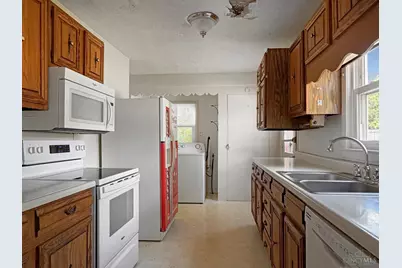 1243 Ellen Drive, Middletown, OH 45042 - Photo 6