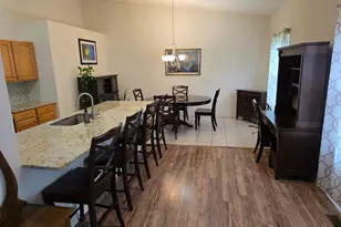 2924 Parkwalk Dr, Green Township, OH 45239 - Photo 4