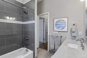 5744 Sanctuary Pl, Cincinnati, OH 45230 - Photo 8