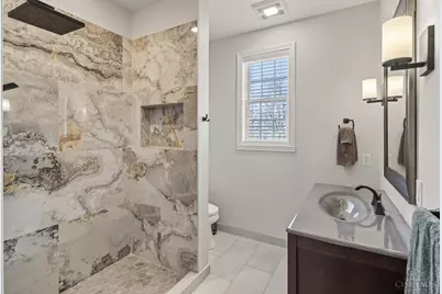 5744 Sanctuary Place, Cincinnati, OH 45230 - Photo 16