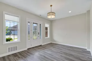 5744 Sanctuary Pl, Cincinnati, OH 45230 - Photo 32
