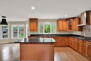 9846 Catalpa Woods Ct, Blue Ash, OH 45242 - Photo 22