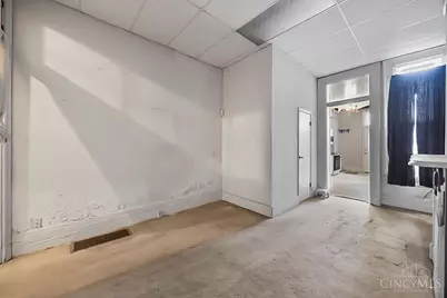 1128 Dayton Street, Cincinnati, OH 45214 - Photo 6