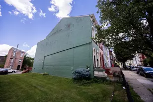 1128 Dayton St, Cincinnati, OH 45214 - Photo 2