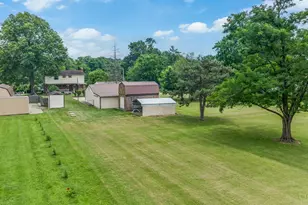 10495 Pottinger Rd, Colerain Township, OH 45251 - Photo 20