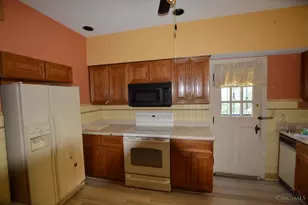 806 Mannington Ave, Cincinnati, OH 45226 - Photo 10